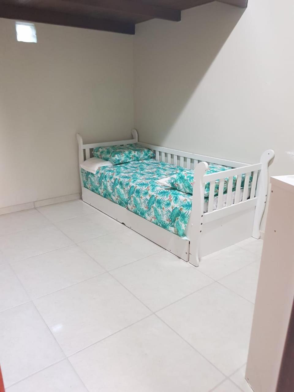 Casa Inteira Para Alugar * Natal